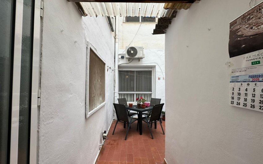 Resale - Apartment -
Torrevieja - Estacion De Autobuses