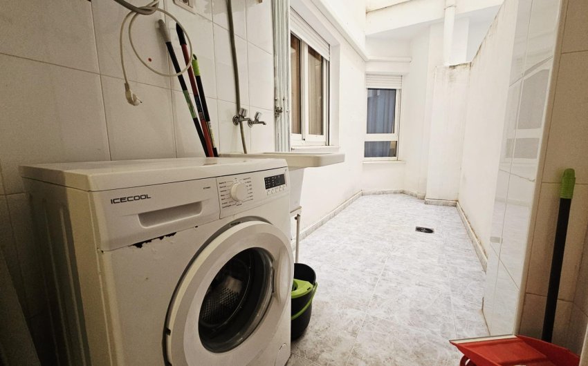 Resale - Apartment -
Torrevieja - Estacion De Autobuses