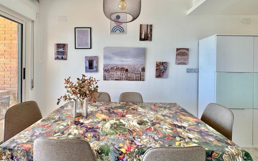 Resale - Apartment -
Torrevieja - Estacion De Autobuses