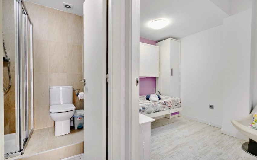 Resale - Apartment -
Torrevieja - Estacion De Autobuses