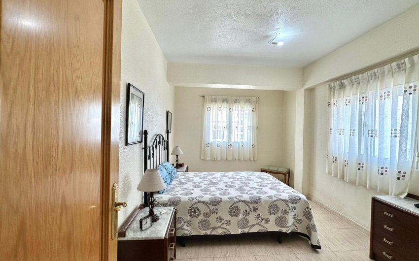 Resale - Apartment -
Torrevieja - Estacion De Autobuses