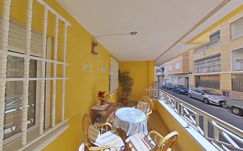 Resale - Apartment -
Torrevieja - Estacion De Autobuses