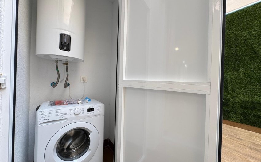 Resale - Apartment -
Torrevieja - Estacion De Autobuses