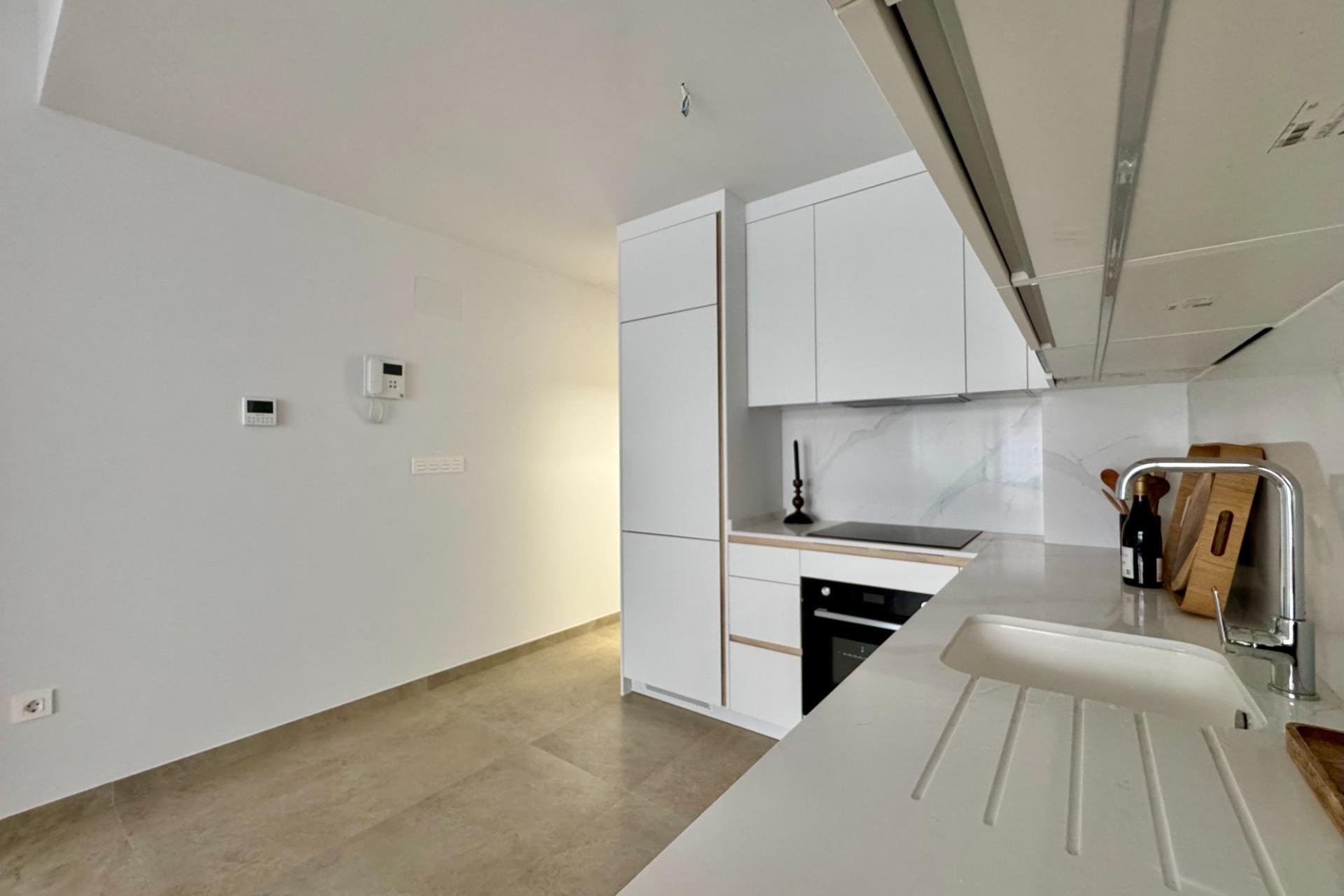 Resale - Apartment -
Torrevieja - Habaneras