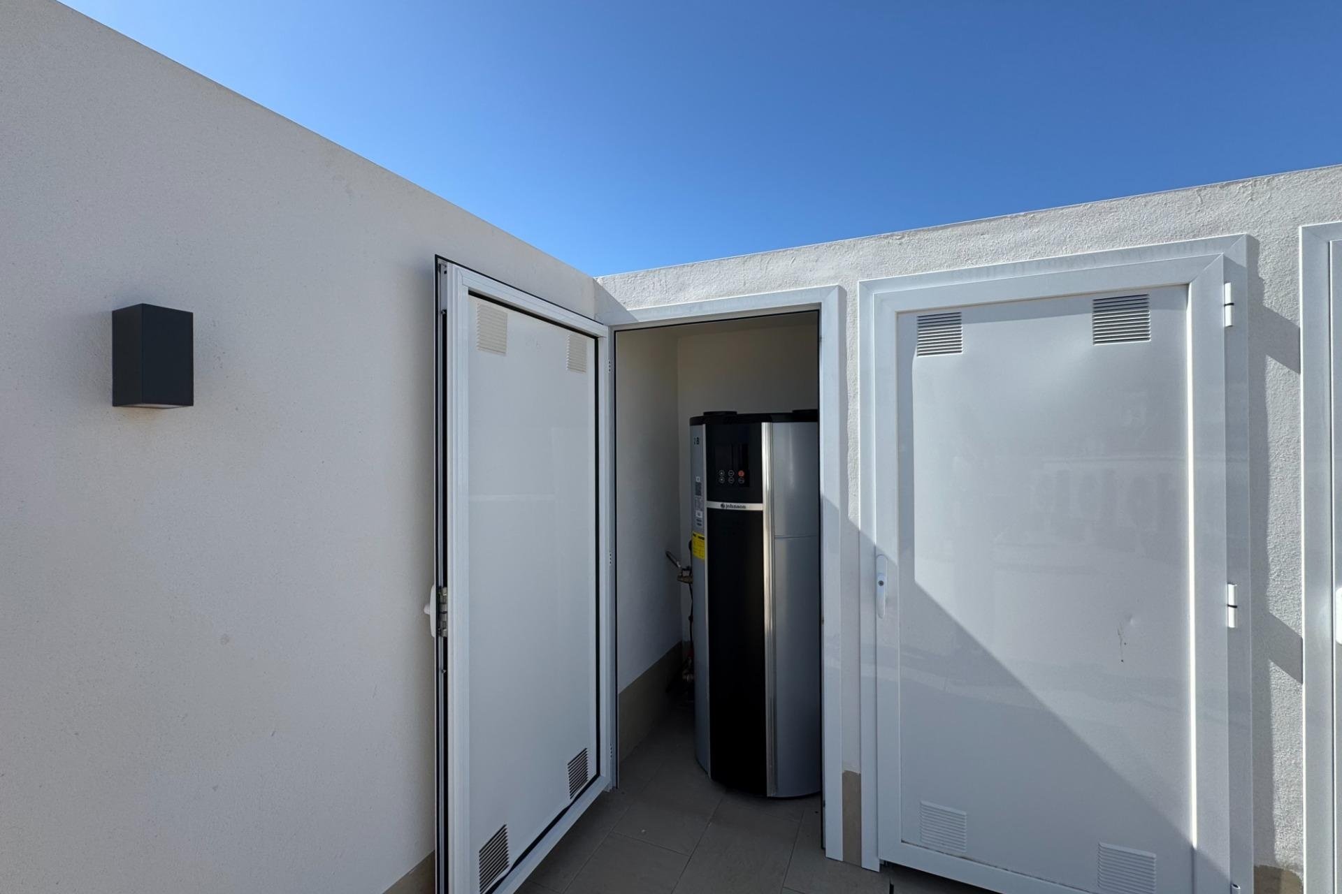 Resale - Apartment -
Torrevieja - Habaneras