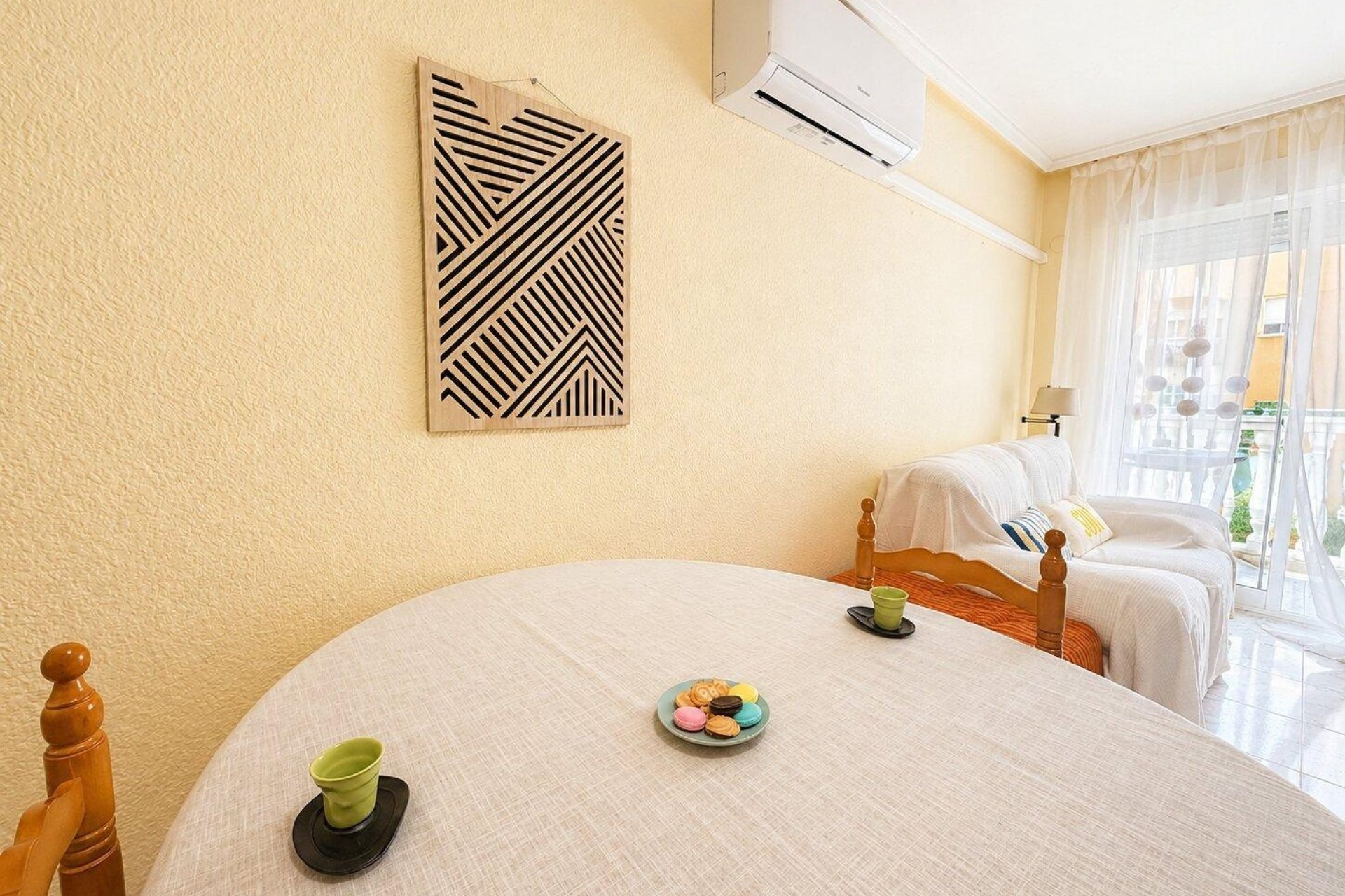 Resale - Apartment -
Torrevieja - Habaneras