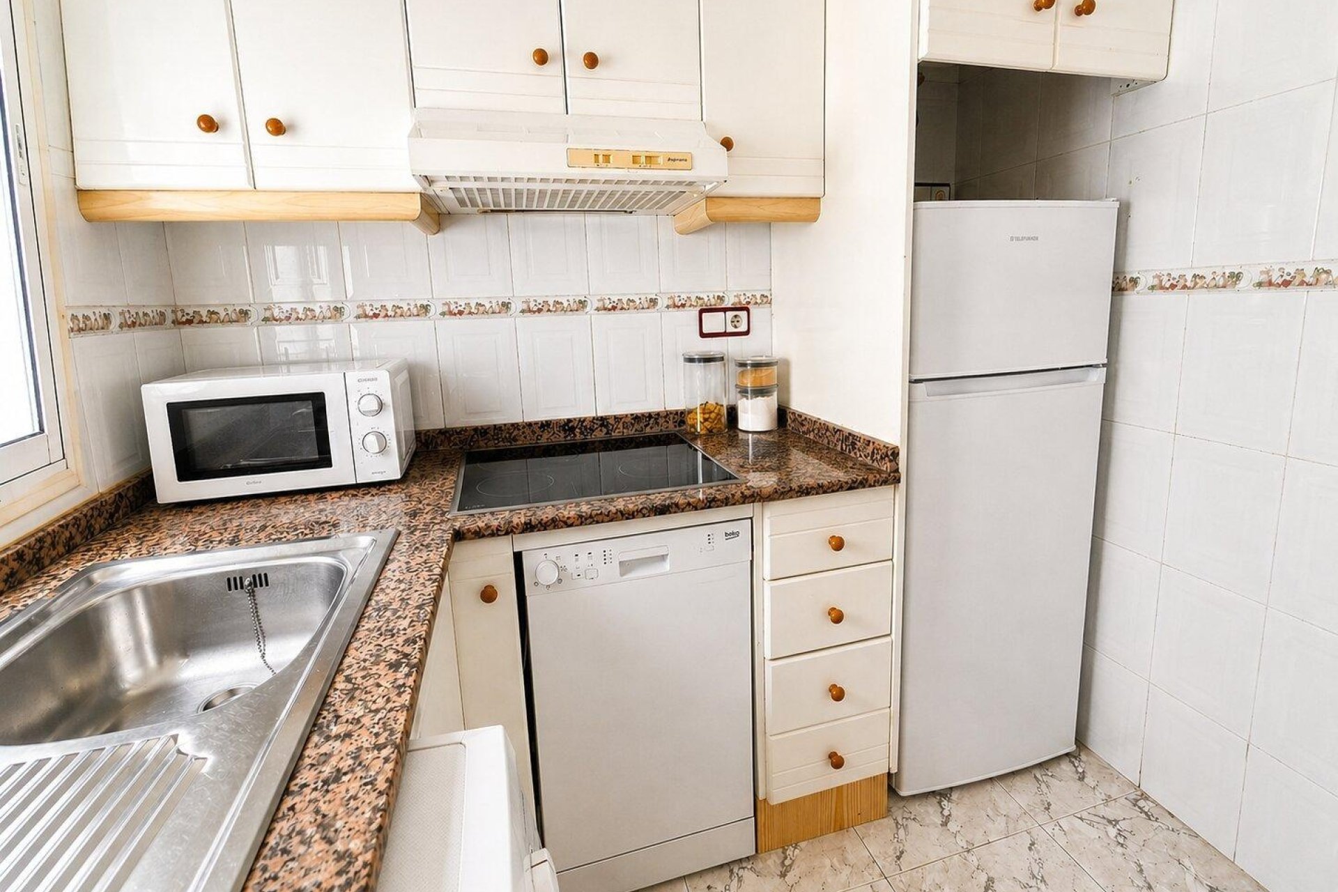 Resale - Apartment -
Torrevieja - Habaneras