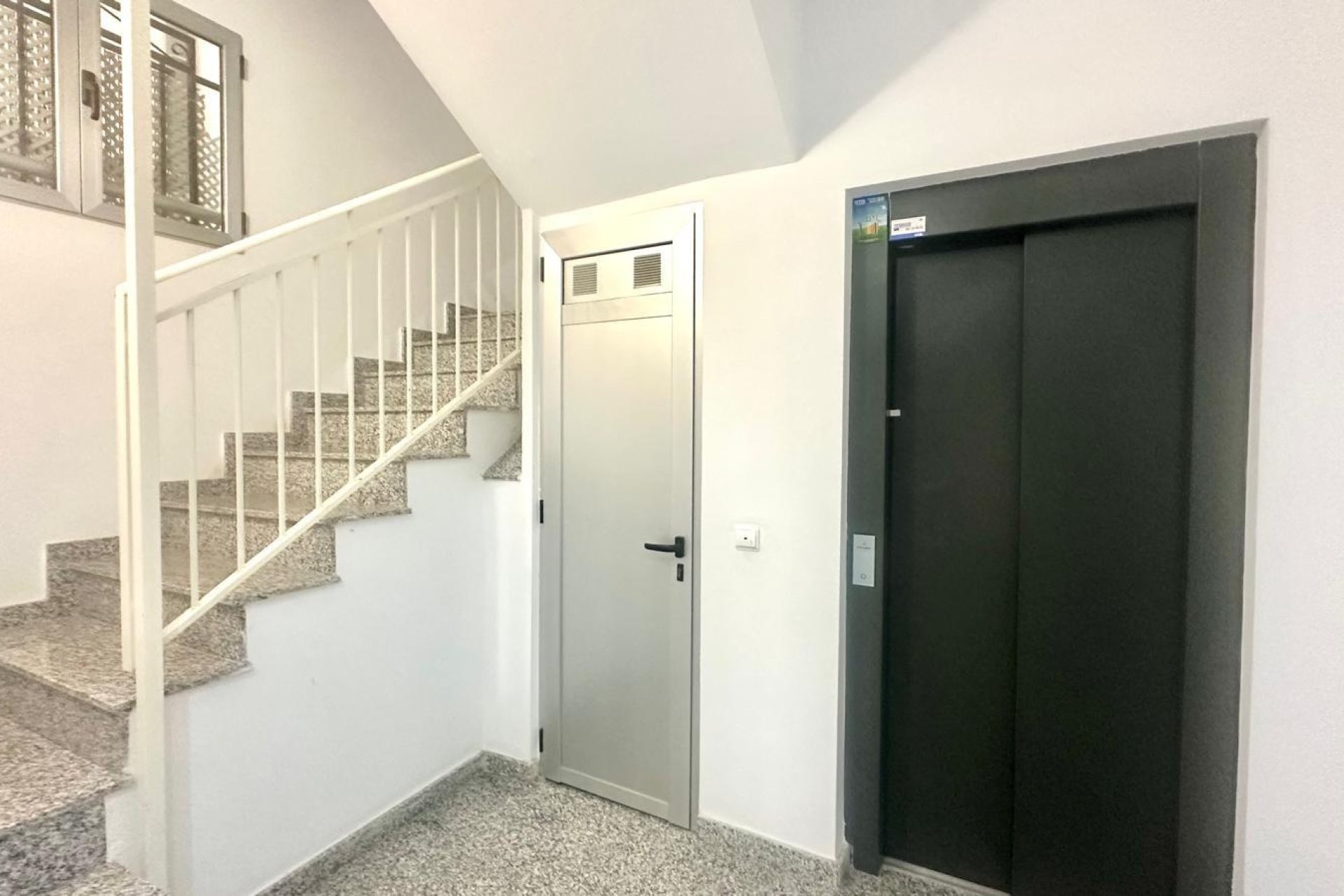 Resale - Apartment -
Torrevieja - La Mata