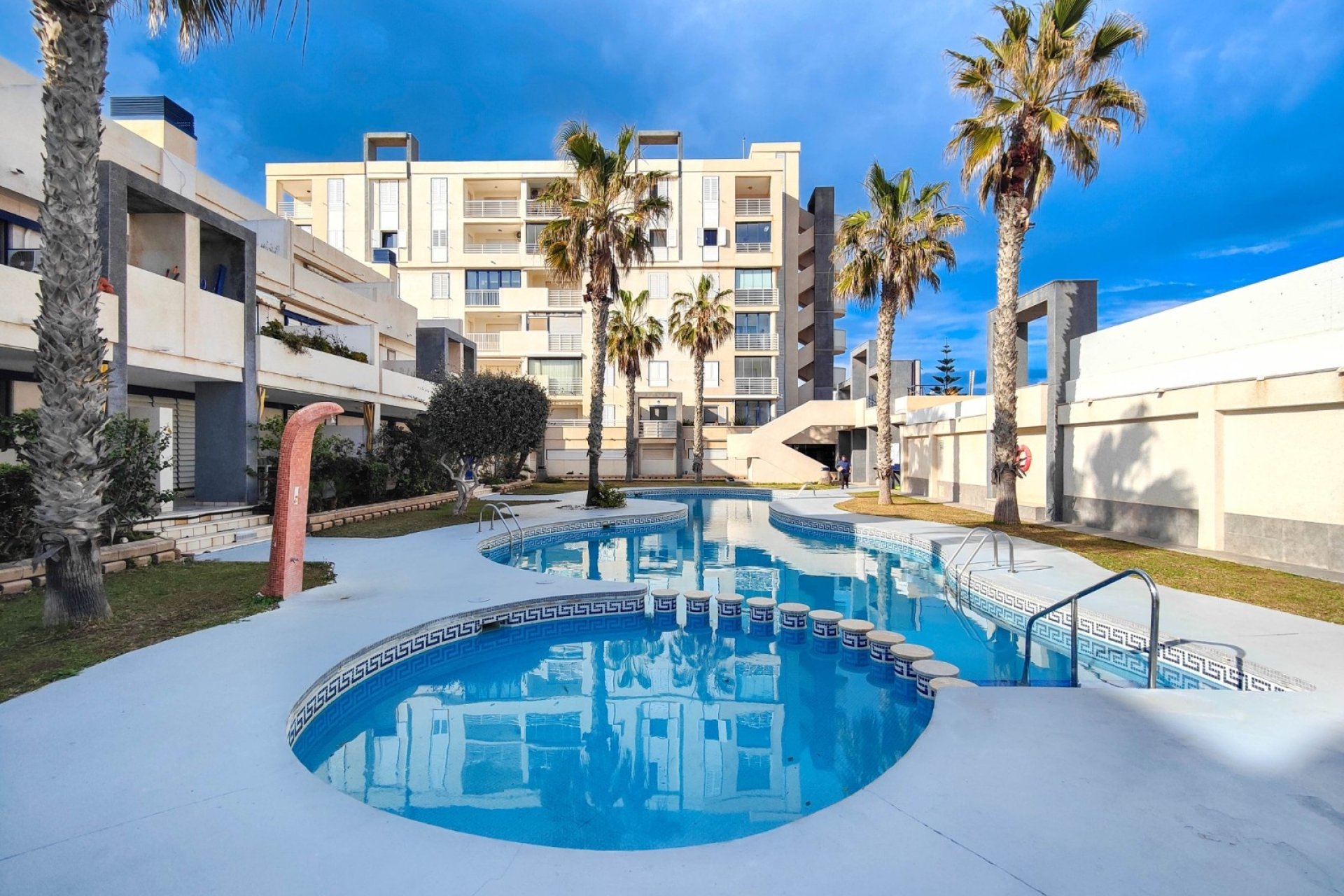 Resale - Apartment -
Torrevieja - La Mata