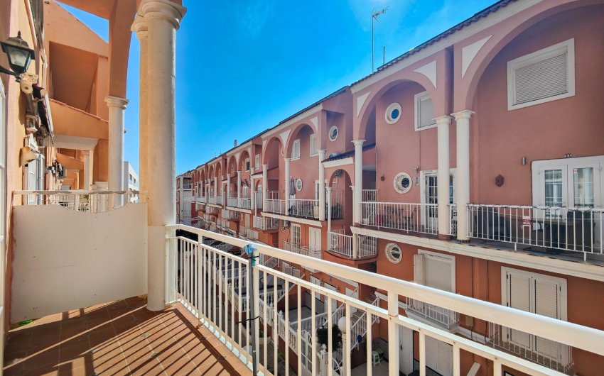 Resale - Apartment -
Torrevieja - La Mata