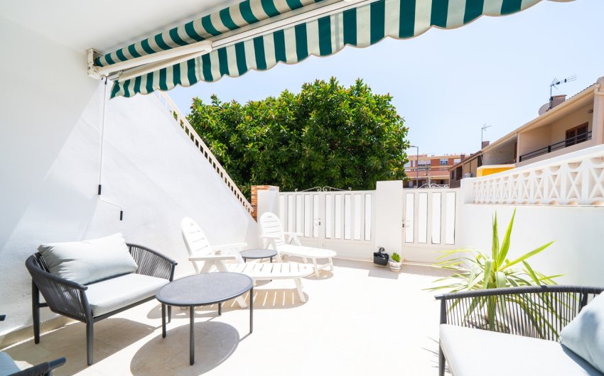 Resale - Apartment -
Torrevieja - La Veleta