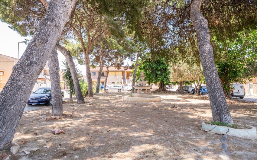 Resale - Apartment -
Torrevieja - La Veleta