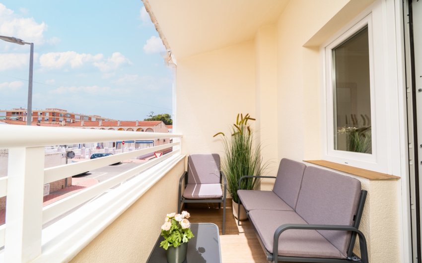 Resale - Apartment -
Torrevieja - La Veleta