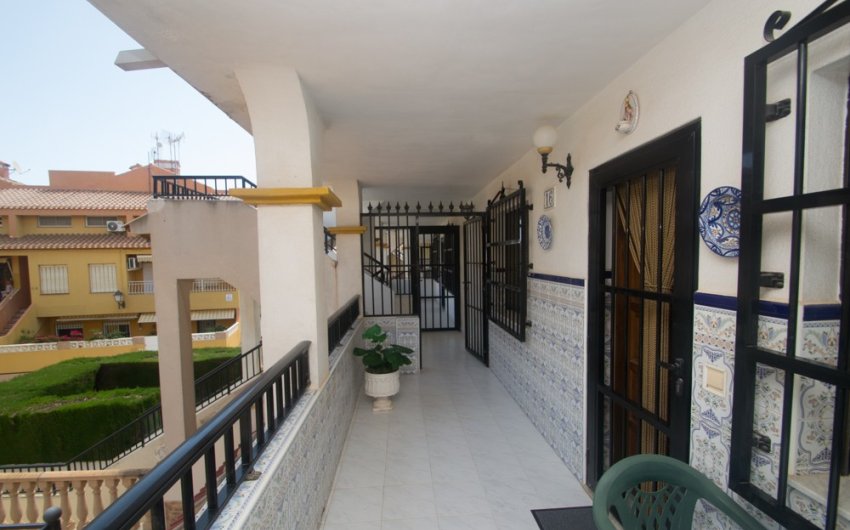 Resale - Apartment -
Torrevieja - La veleta