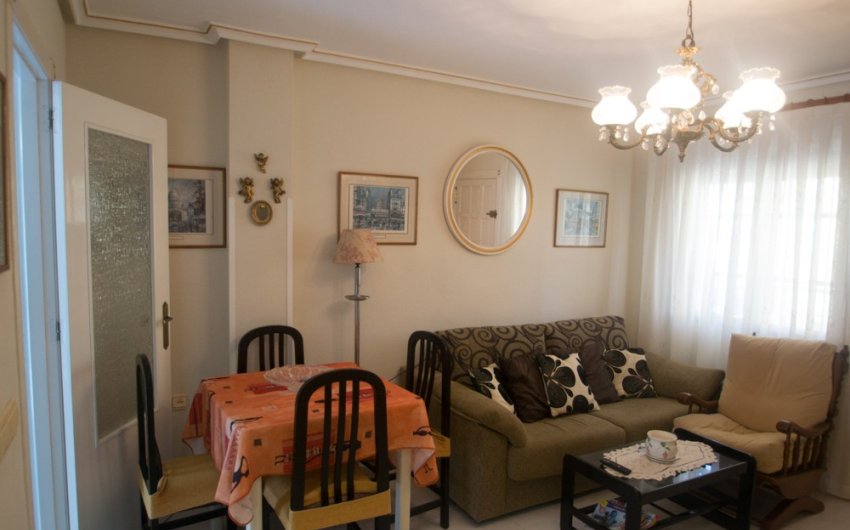 Resale - Apartment -
Torrevieja - La veleta