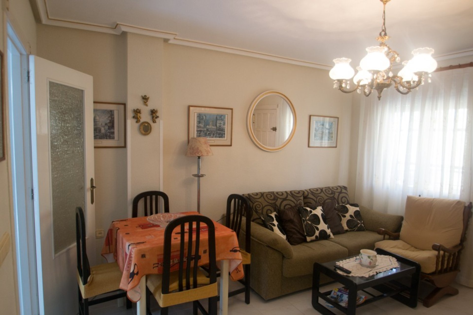 Resale - Apartment -
Torrevieja - La veleta