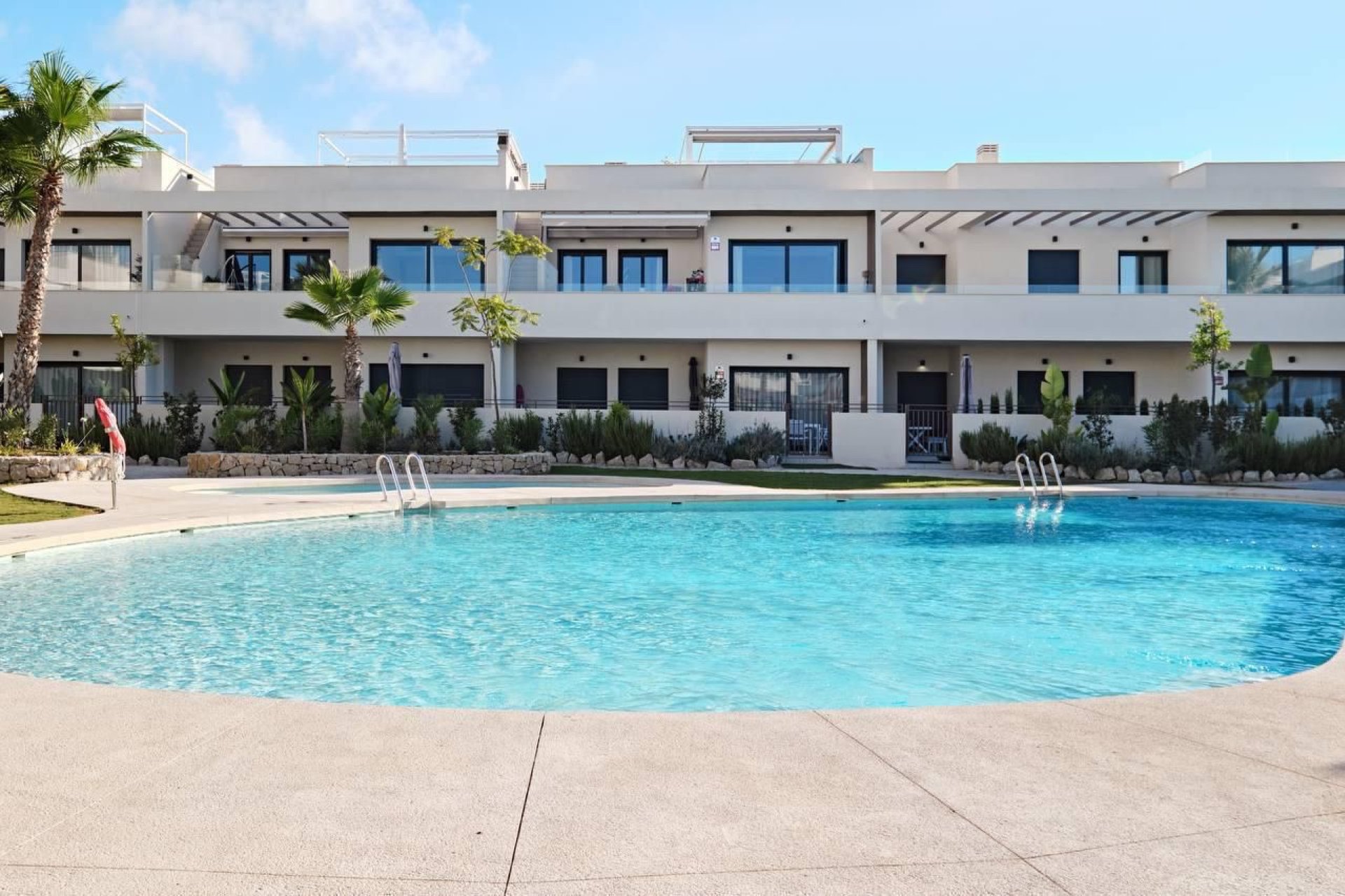 Resale - Apartment -
Torrevieja - La veleta