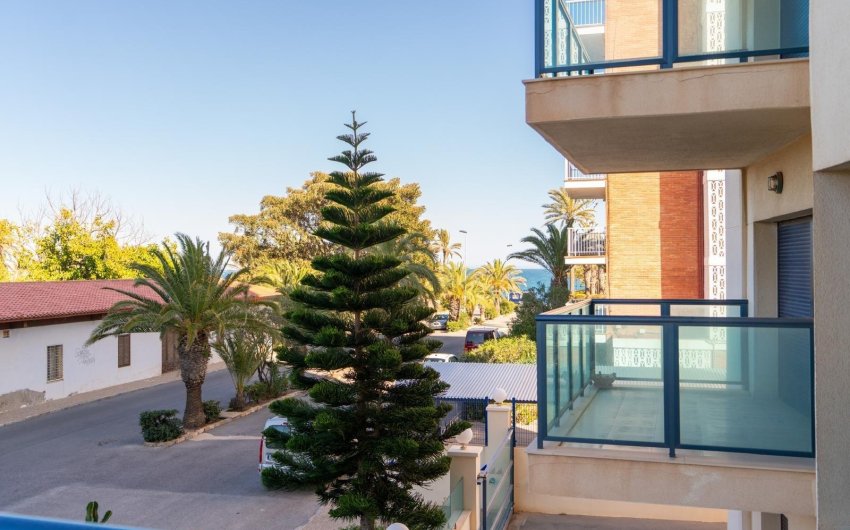 Resale - Apartment -
Torrevieja - La Veleta