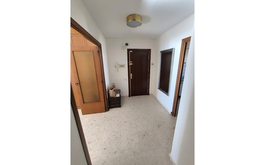 Resale - Apartment -
Torrevieja - Las Piscinas Naturales