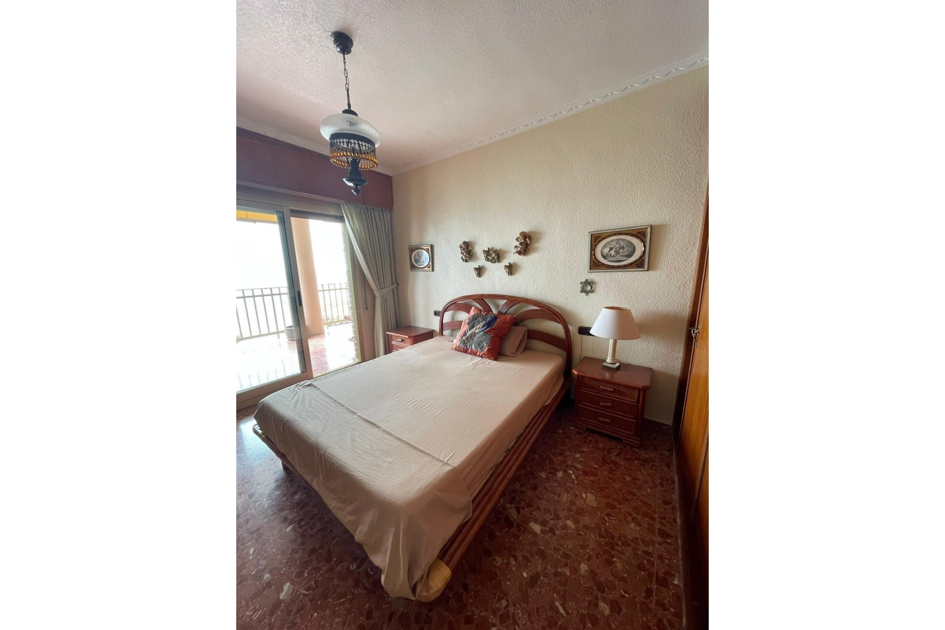 Resale - Apartment -
Torrevieja - Las Piscinas Naturales