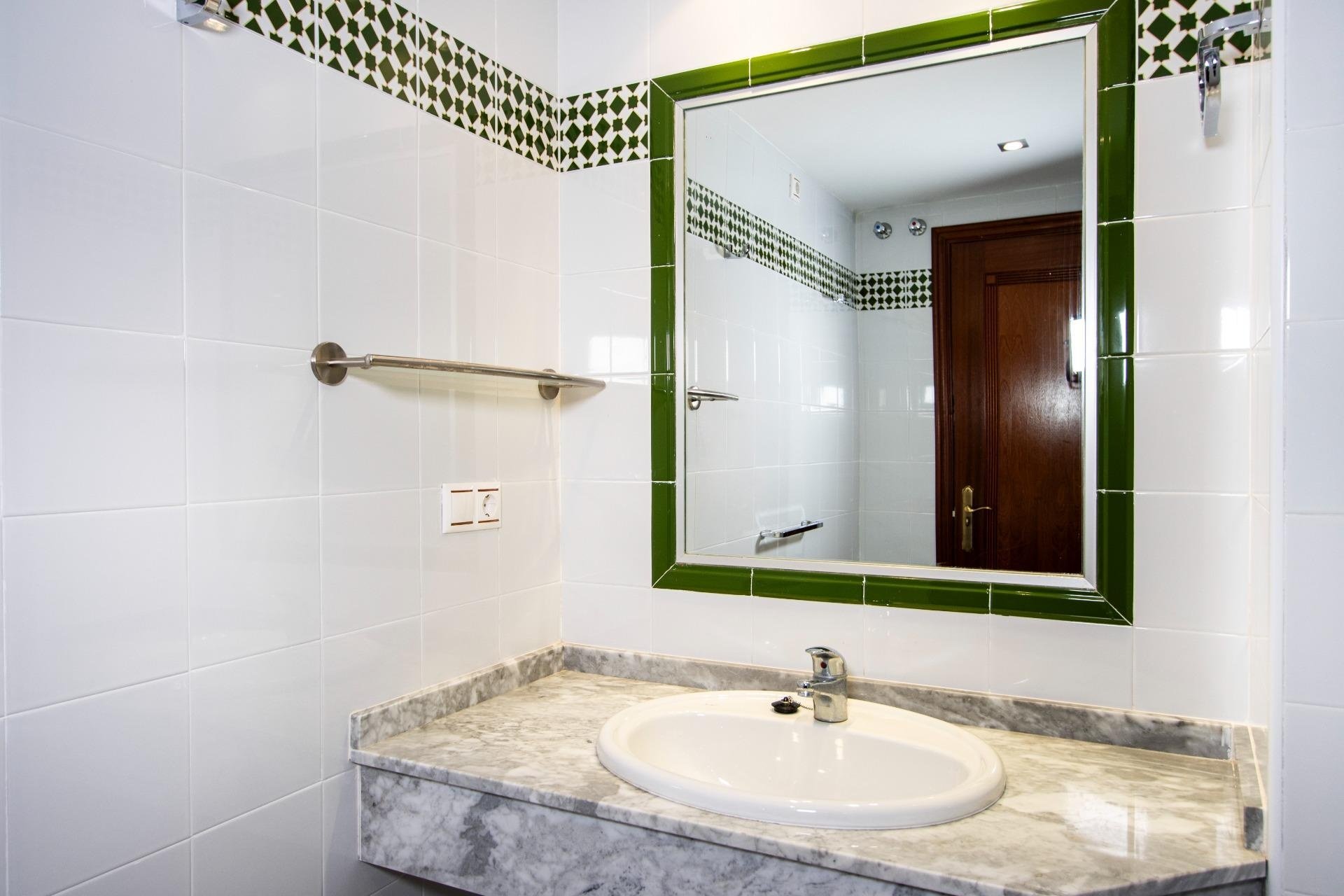 Resale - Apartment -
Torrevieja - Los Frutales