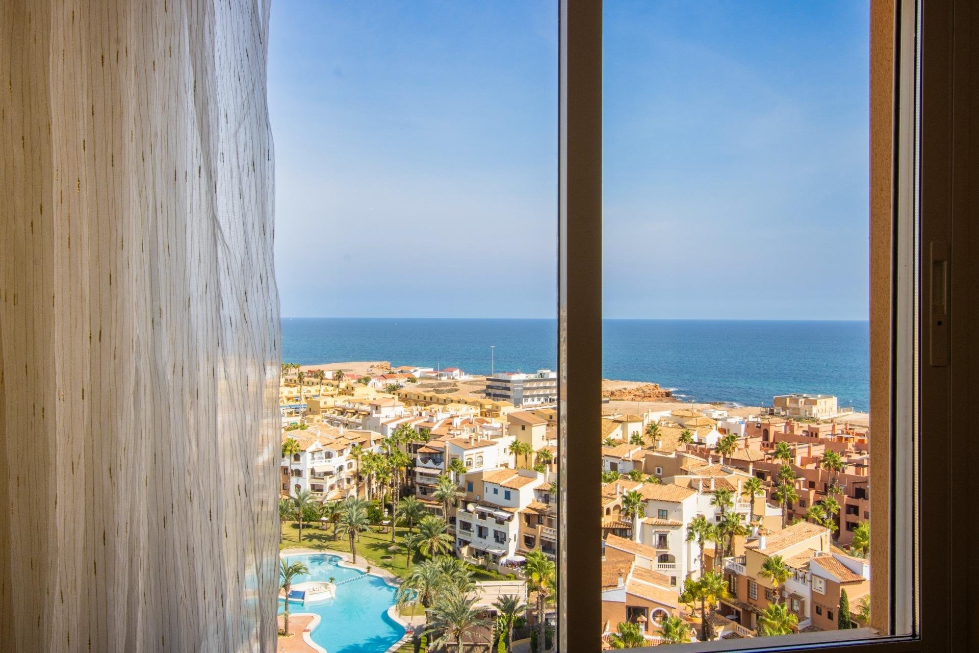 Resale - Apartment -
Torrevieja - Los Frutales