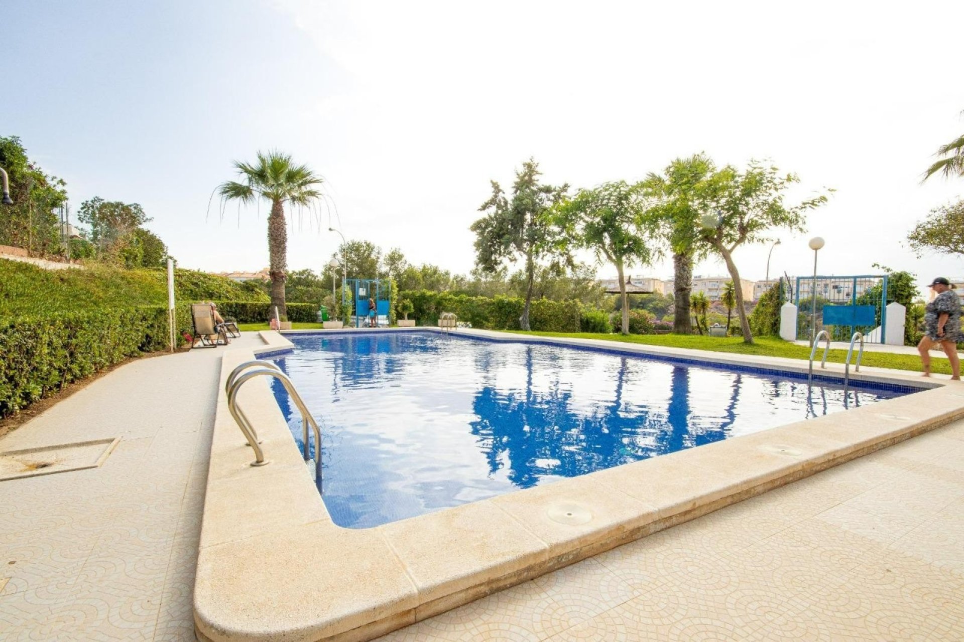 Resale - Apartment -
Torrevieja - Nueva Torrevieja