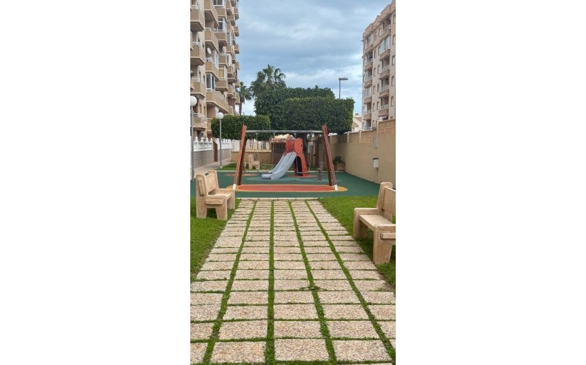 Resale - Apartment -
Torrevieja - Nueva Torrevieja