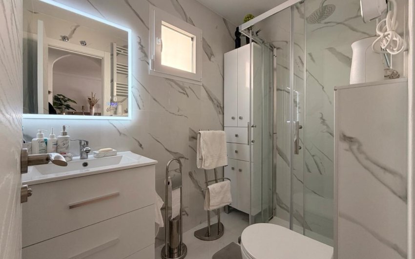 Resale - Apartment -
Torrevieja - Nueva Torrevieja