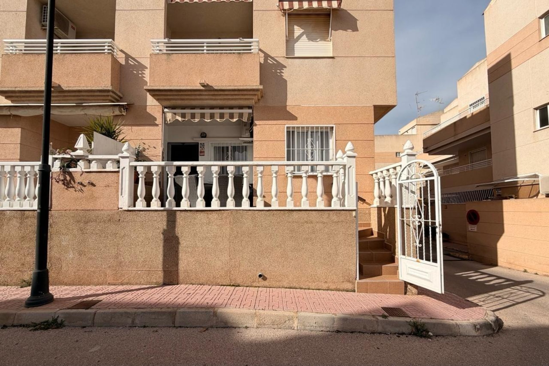 Resale - Apartment -
Torrevieja - Nueva Torrevieja