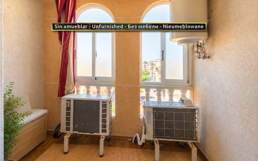 Resale - Apartment -
Torrevieja - PARQUE DE LAS NACIONES