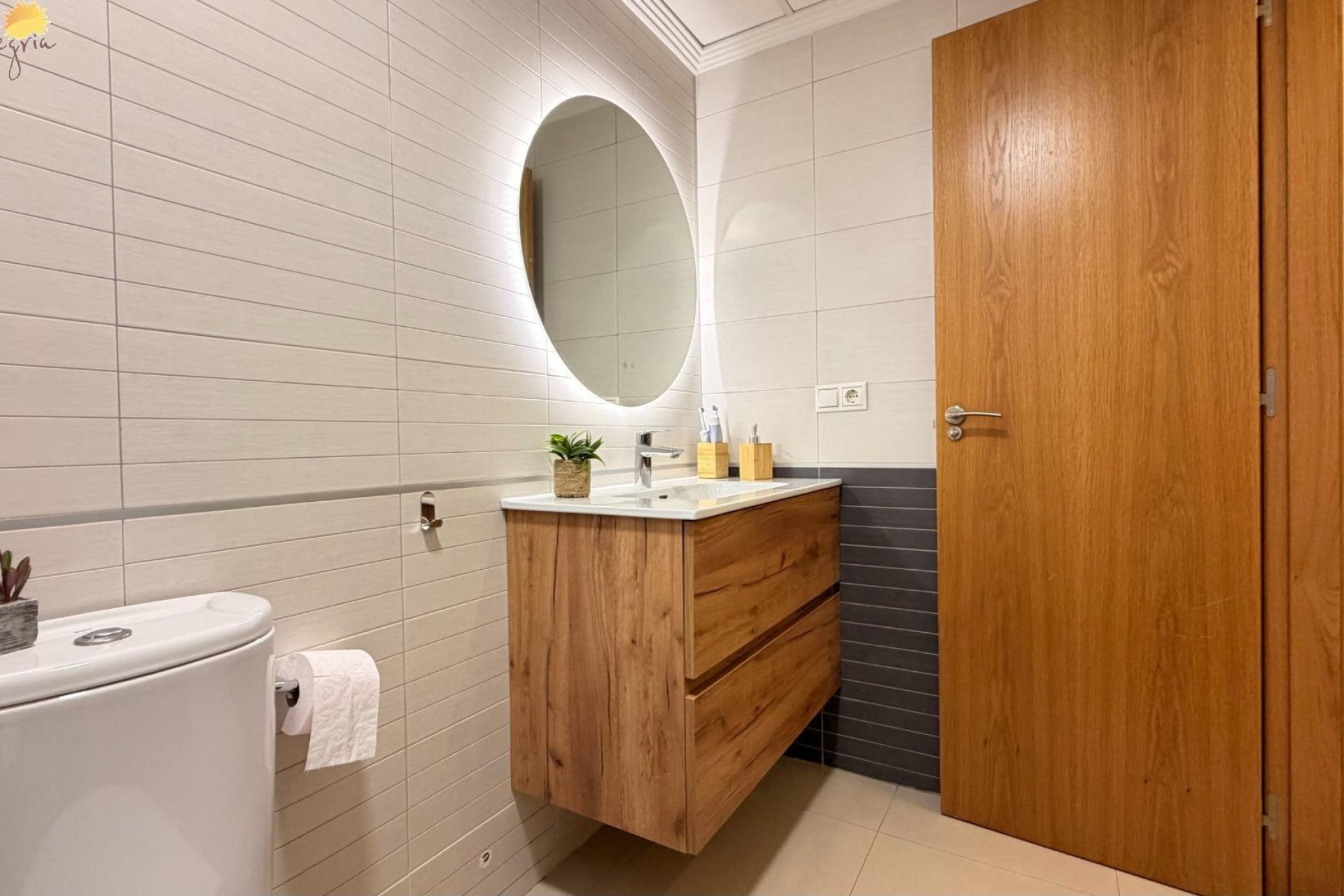 Resale - Apartment -
Torrevieja - PARQUE DE LAS NACIONES