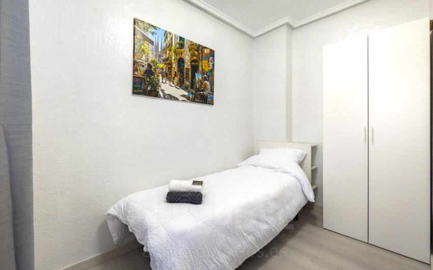 Resale - Apartment -
Torrevieja - PARQUE DE LAS NACIONES