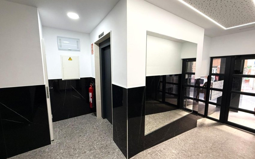 Resale - Apartment -
Torrevieja - PARQUE DE LAS NACIONES