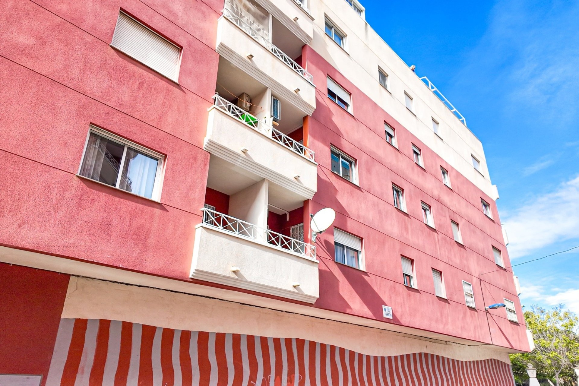 Resale - Apartment -
Torrevieja - Parque de las Naciones