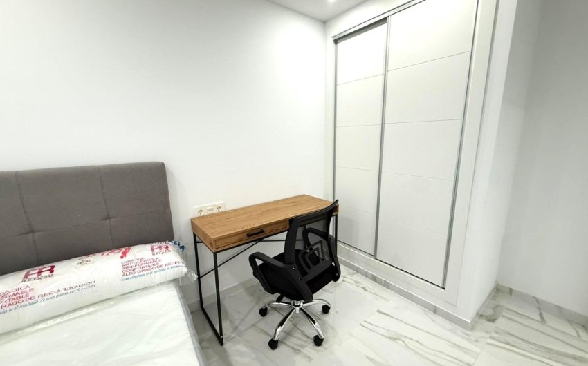 Resale - Apartment -
Torrevieja - PARQUE DE LAS NACIONES