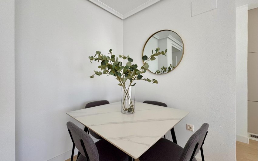 Resale - Apartment -
Torrevieja - PARQUE DE LAS NACIONES