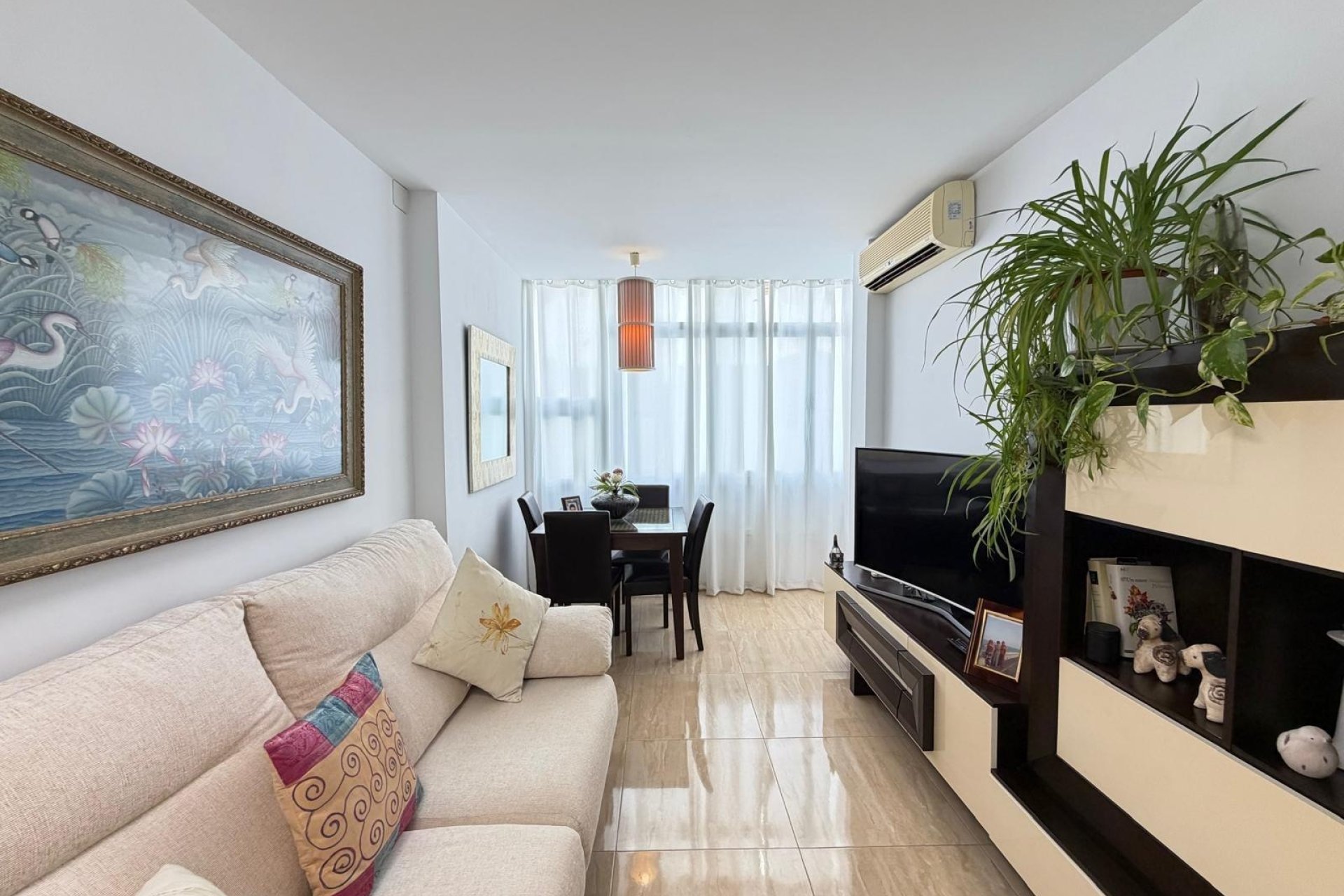Resale - Apartment -
Torrevieja - Paseo Maritimo
