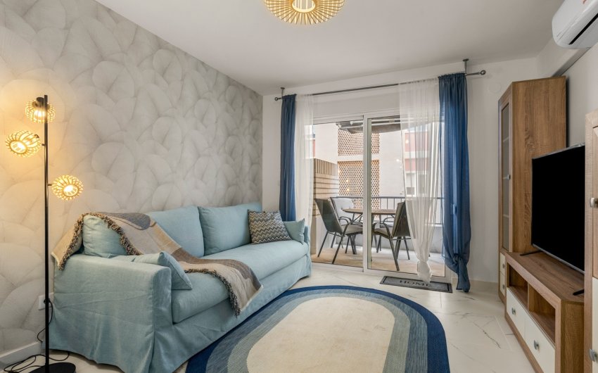 Resale - Apartment -
Torrevieja - Playa de El Cura