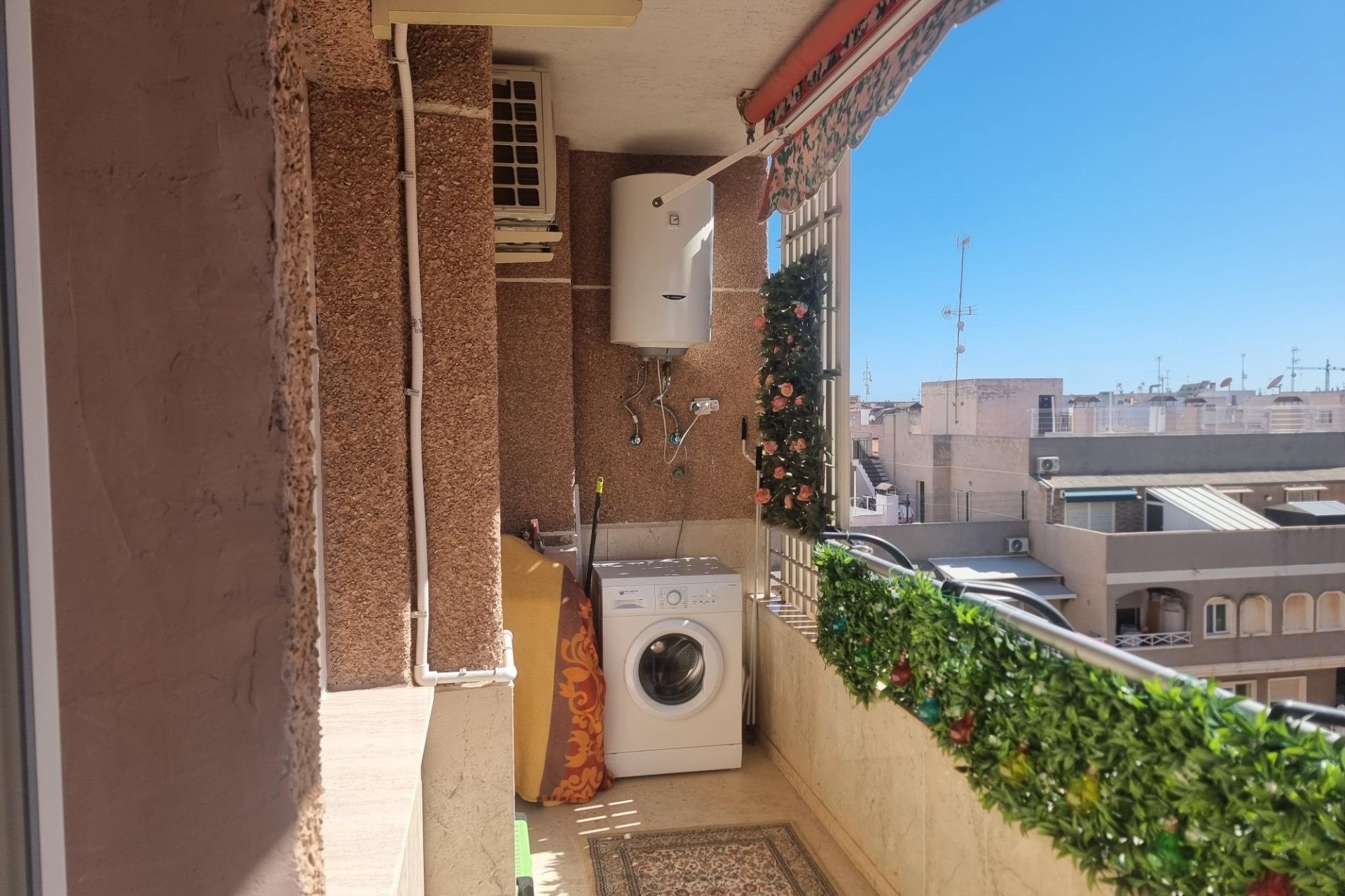 Resale - Apartment -
Torrevieja - Playa de los Locos