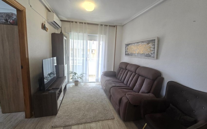Resale - Apartment -
Torrevieja - Playa de los Locos