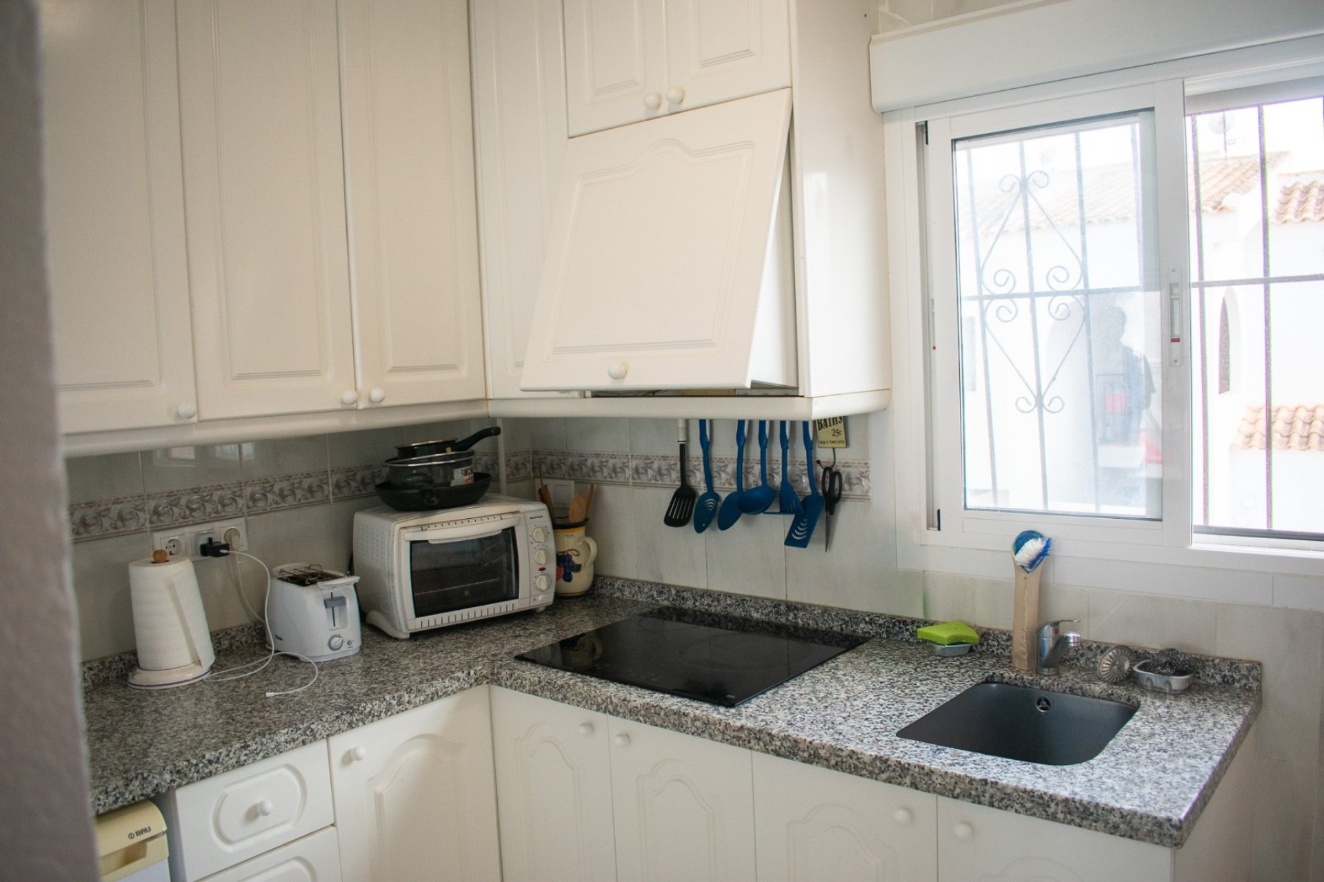 Resale - Apartment -
Torrevieja - Playa de los Naufragos