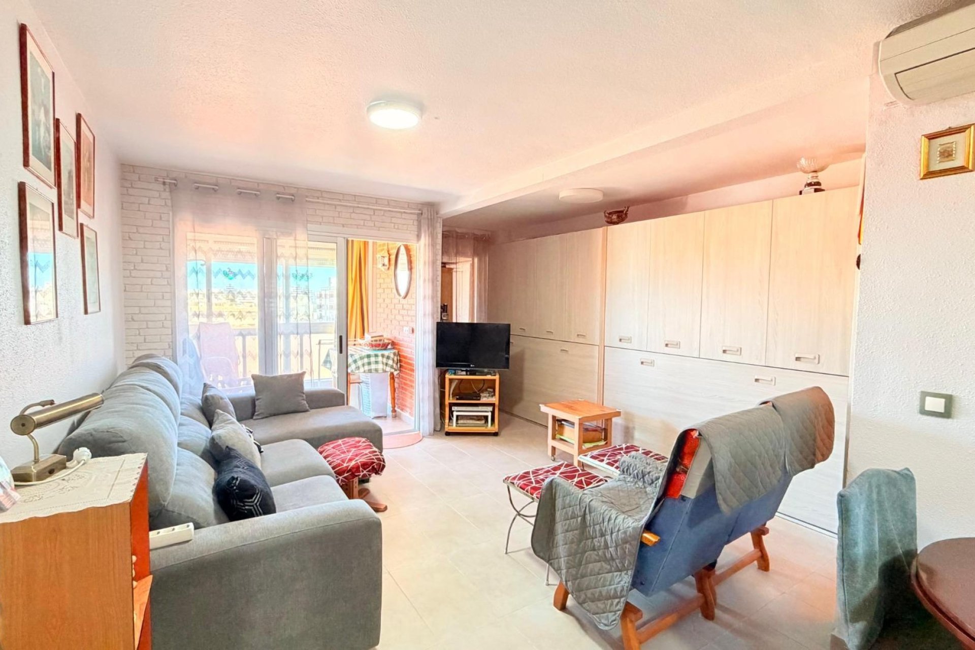 Resale - Apartment -
Torrevieja - Playa De Los Naufragos