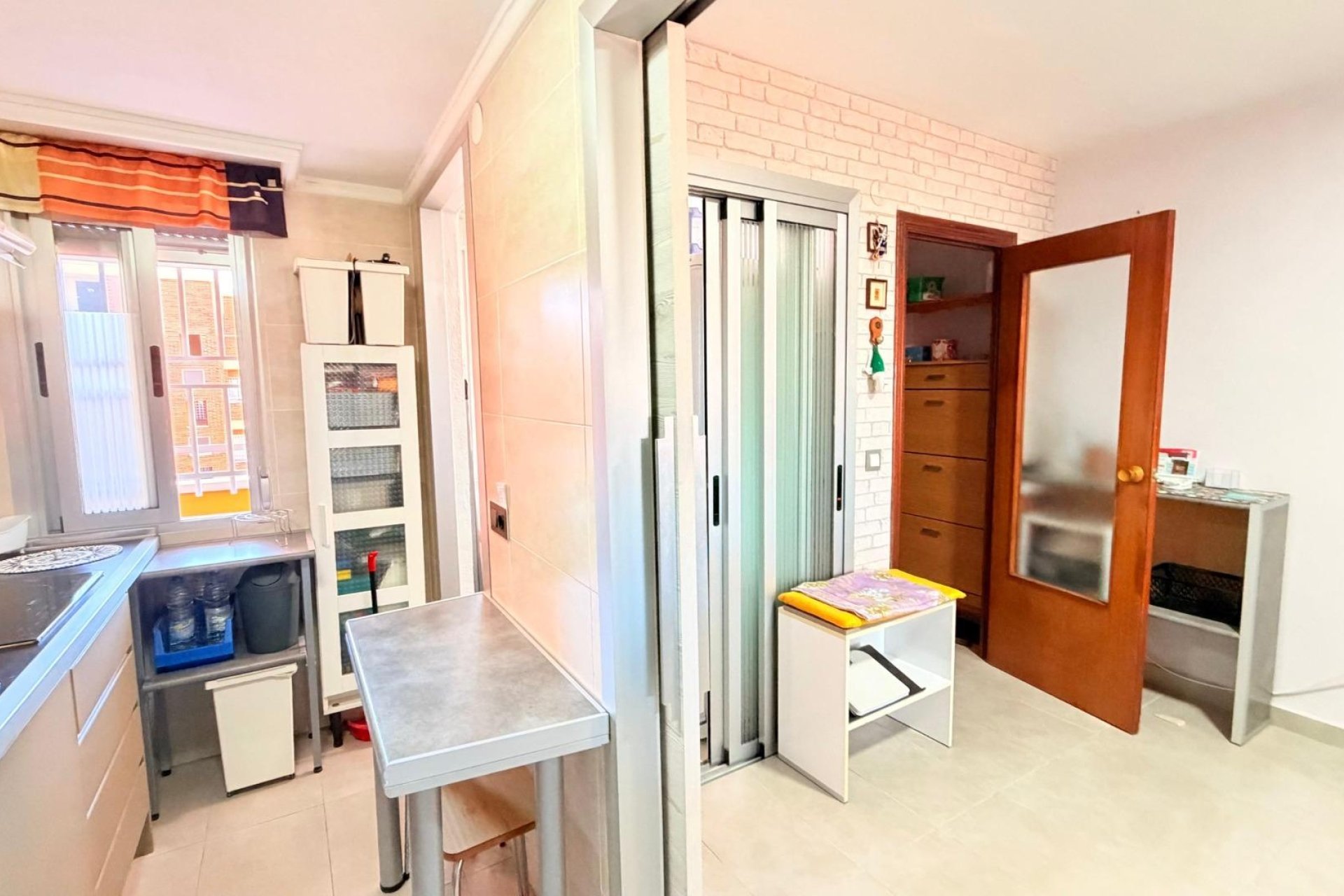 Resale - Apartment -
Torrevieja - Playa De Los Naufragos