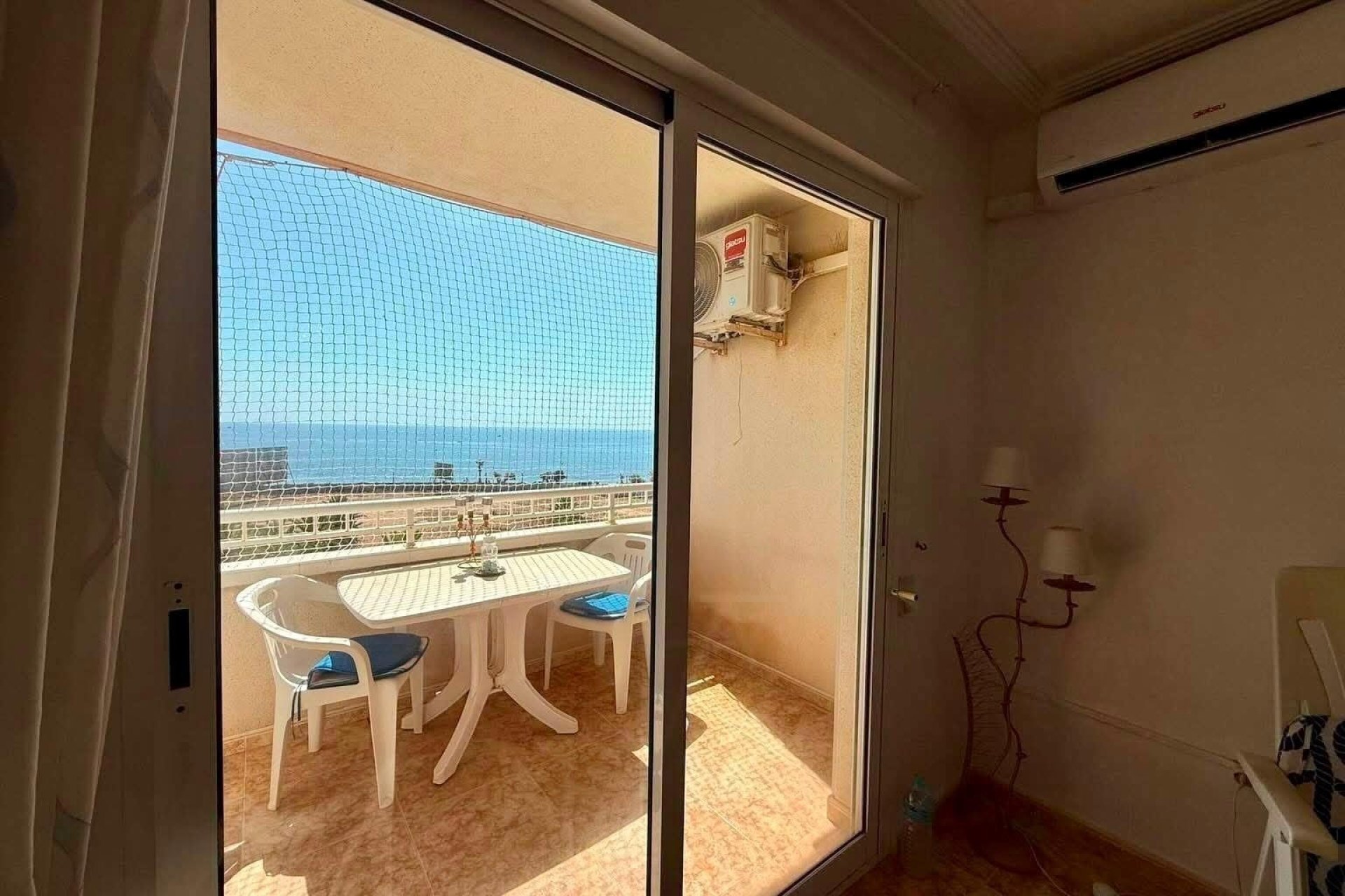 Resale - Apartment -
Torrevieja - Playa del Cura