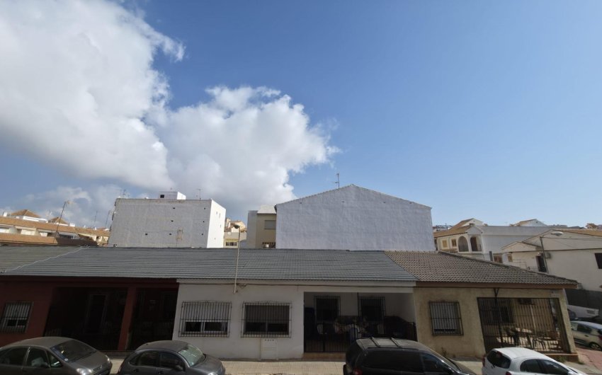 Resale - Apartment -
Torrevieja - Playa del Cura