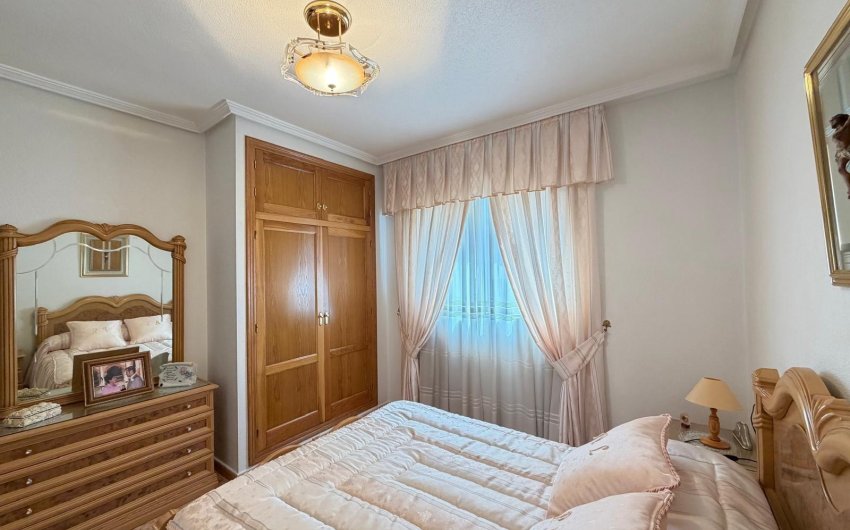 Resale - Apartment -
Torrevieja - Playa del Cura