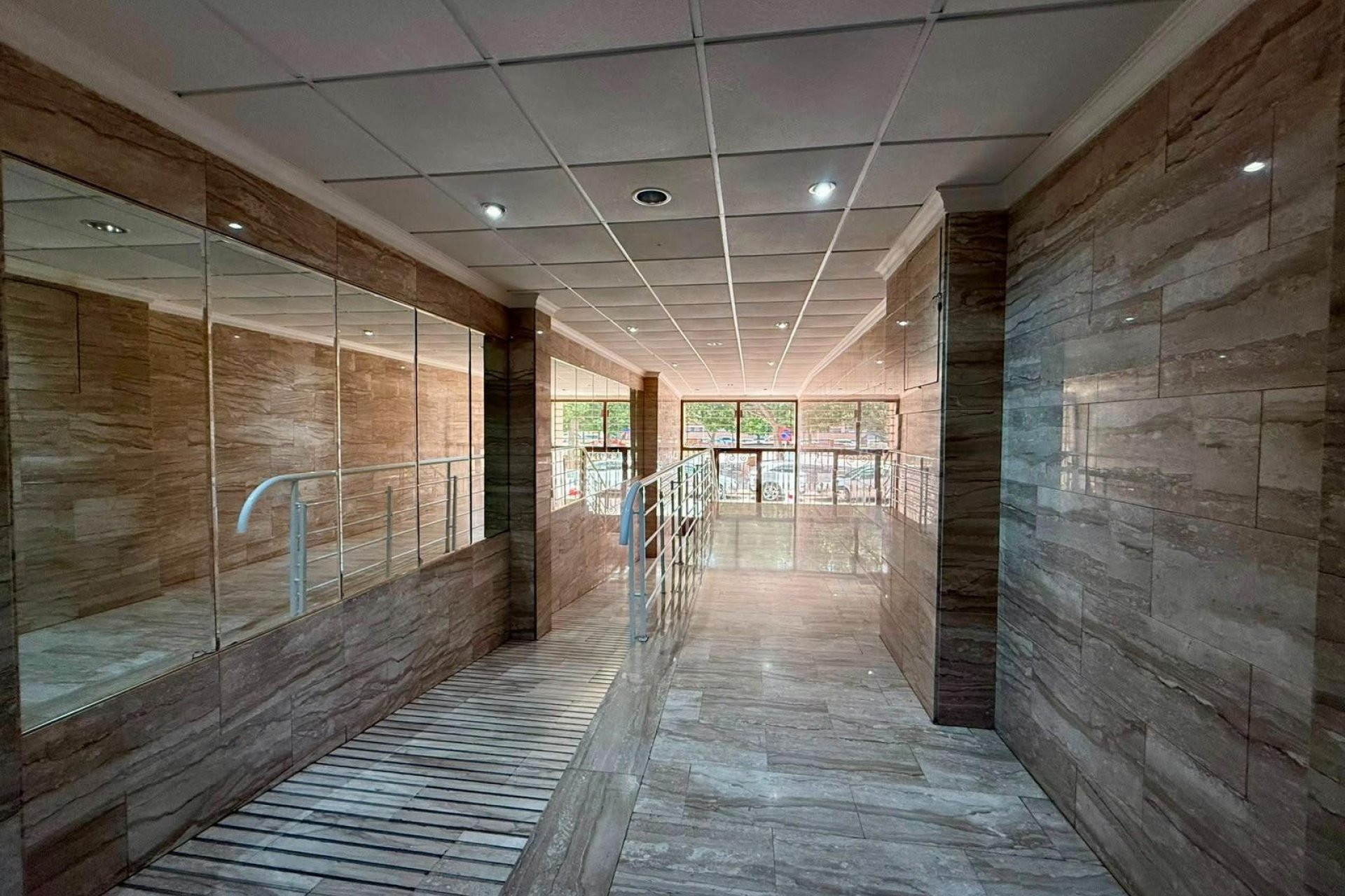 Resale - Apartment -
Torrevieja - Playa del Cura