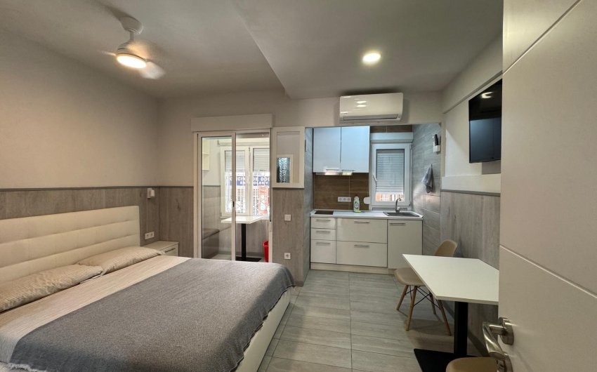 Resale - Apartment -
Torrevieja - Playa del Cura
