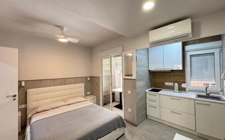 Resale - Apartment -
Torrevieja - Playa del Cura
